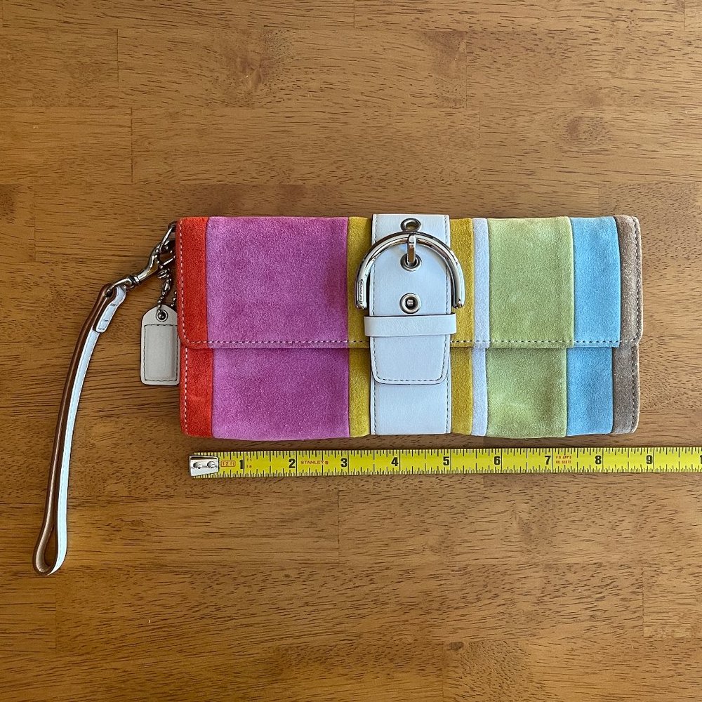 Vintage Coach rainbow suede wristlet - Picture 4 of 8